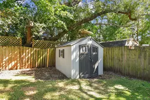 6114 S Elkins Ave, Tampa, FL 33611 - Photo 25