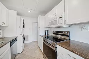 4028 12th Ave N, Saint Petersburg, FL 33713 - Photo 9