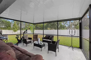 1676 Hazy Sea Dr, Plant City, FL 33565 - Photo 29