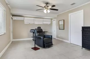 5028 42nd St S, Saint Petersburg, FL 33711 - Photo 33