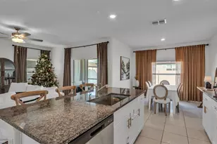 6336 Bar S Bar Trl, Zephyrhills, FL 33541 - Photo 7