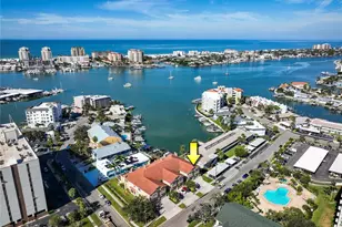 372 Larboard Way, Clearwater Beach, FL 33767 - Photo 47
