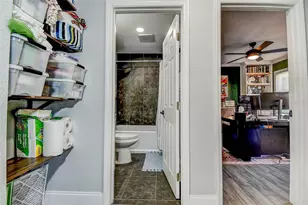 8514 N Lynn Ave, Tampa, FL 33604 - Photo 25