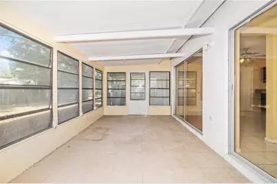 8530 Renald Boulevard, Temple Terrace, FL 33637 - Photo 17