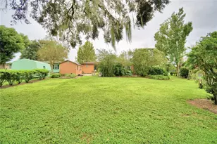 3142 Valley High Dr, Lakeland, FL 33812 - Photo 13