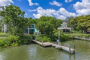 838 Monterey Blvd NE, Saint Petersburg, FL 33704 - Photo 69