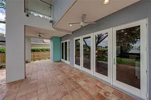 838 Monterey Blvd NE, Saint Petersburg, FL 33704 - Photo 59
