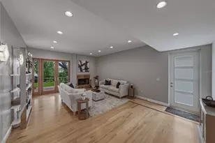 838 Monterey Blvd NE, Saint Petersburg, FL 33704 - Photo 21