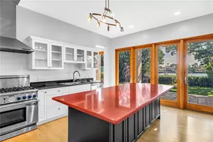 838 Monterey Blvd NE, Saint Petersburg, FL 33704 - Photo 47