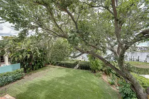 838 Monterey Blvd NE, Saint Petersburg, FL 33704 - Photo 57