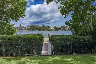 838 Monterey Blvd NE, Saint Petersburg, FL 33704 - Photo 67