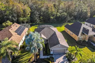 100 Vizcaya Ct, Poinciana, FL 34759 - Photo 3