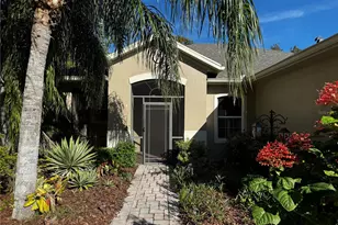 100 Vizcaya Ct, Poinciana, FL 34759 - Photo 5