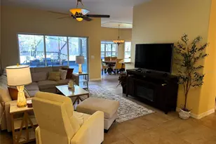 100 Vizcaya Ct, Poinciana, FL 34759 - Photo 9