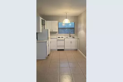 6125 62nd Avenue N, Pinellas Park, FL 33781 - Photo 5