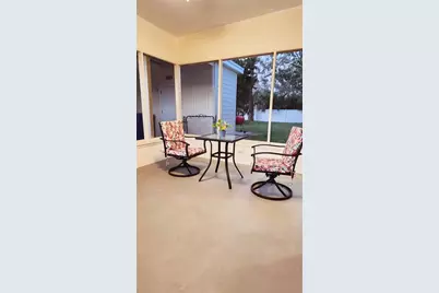 4219 Des Moines Street NE, Saint Petersburg, FL 33703 - Photo 5