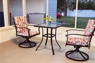 4219 Des Moines St NE, Saint Petersburg, FL 33703 - Photo 5