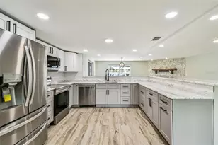 13909 Berkowitz Ave, Hudson, FL 34667 - Photo 9