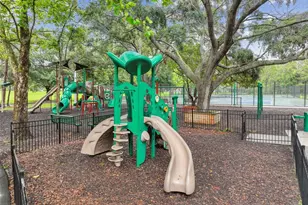 17737 Esprit Dr, Tampa, FL 33647 - Photo 91