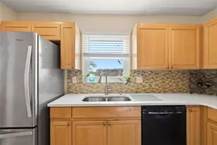 6188 80th St N, Saint Petersburg, FL 33709 - Photo 9