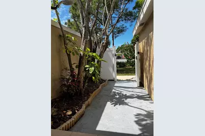 835 E Gulf Boulevard #101, Indian Rocks Beach, FL 33785 - Photo 11