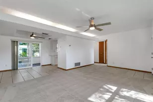 2010 7th Pl SW, Largo, FL 33770 - Photo 9