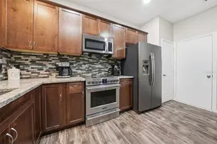 4711 Barnstead Dr, Riverview, FL 33578 - Photo 7