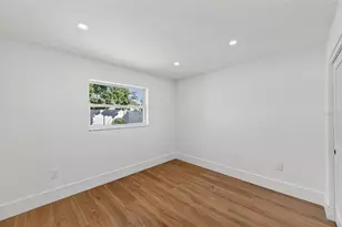 1713 Connecticut Ave NE, Saint Petersburg, FL 33703 - Photo 21