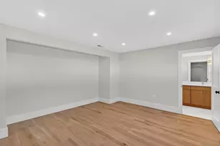 1713 Connecticut Ave NE, Saint Petersburg, FL 33703 - Photo 3