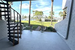 370 Pinellas Bayway S, Tierra Verde, FL 33715 - Photo 11