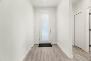 133 Neving Dr, Tampa, FL 33613 - Photo 29