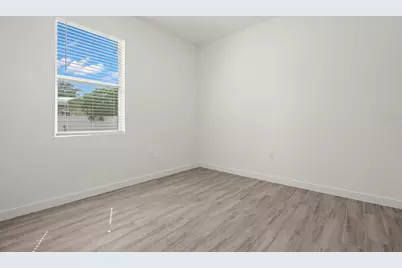 133 Neving Drive, Tampa, FL 33613 - Photo 27