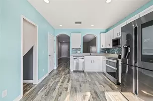 16302 Swan View Cir, Odessa, FL 33556 - Photo 19