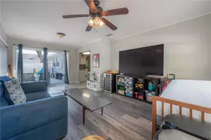 2523 Lake Ellen Cir, Tampa, FL 33618 - Photo 3