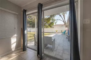 2523 Lake Ellen Cir, Tampa, FL 33618 - Photo 13