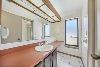 1412 Wexford Drive N, Palm Harbor, FL 34683 - Photo 41