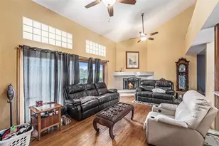 656 Soundview Dr, Palm Harbor, FL 34683 - Photo 7