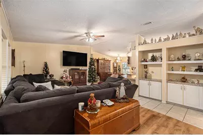 4210 Seaberg Road, Zephyrhills, FL 33541 - Photo 7