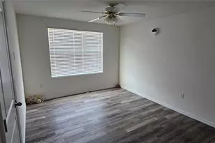 1220 Tahitian Sunrise Dr, Plant City, FL 33565 - Photo 21