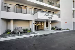 1651 Sand Key Estates Ct, Clearwater Beach, FL 33767 - Photo 13