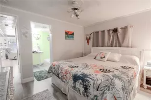 10343 Magnolia Ln, Largo, FL 33773 - Photo 19