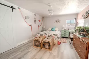 10343 Magnolia Ln, Largo, FL 33773 - Photo 19