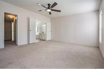 27149 Dayflower Boulevard, Wesley Chapel, FL 33544 - Photo 9