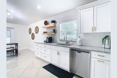 2907 W Arch Street, Tampa, FL 33607 - Photo 9