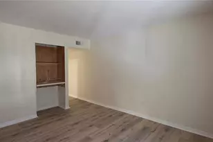 3775 40th Ln S, Saint Petersburg, FL 33711 - Photo 17