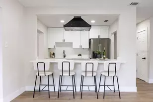 4027 Waring Dr, Tampa, FL 33610 - Photo 3