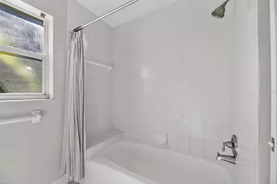 172 Lake Shore Drive W, Palm Harbor, FL 34684 - Photo 55