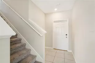 7028 Samuel Ivy Dr, Tampa, FL 33619 - Photo 7