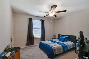 7021 King Crk Dr, Sun City Center, FL 33573 - Photo 31