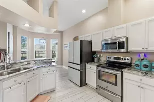 607 Butch Cassidy Trail, Wimauma, FL 33598 - Photo 9